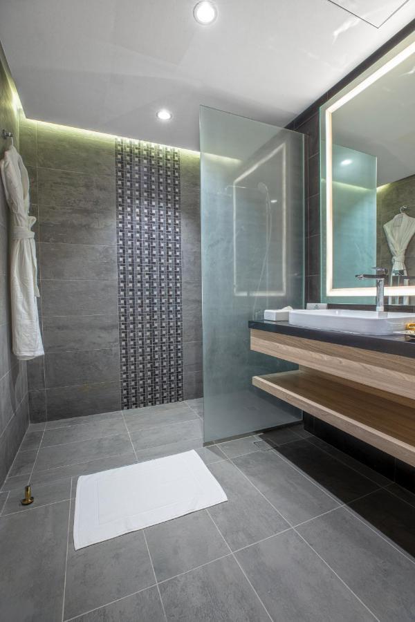 Green Park Hotel Доха Экстерьер фото
