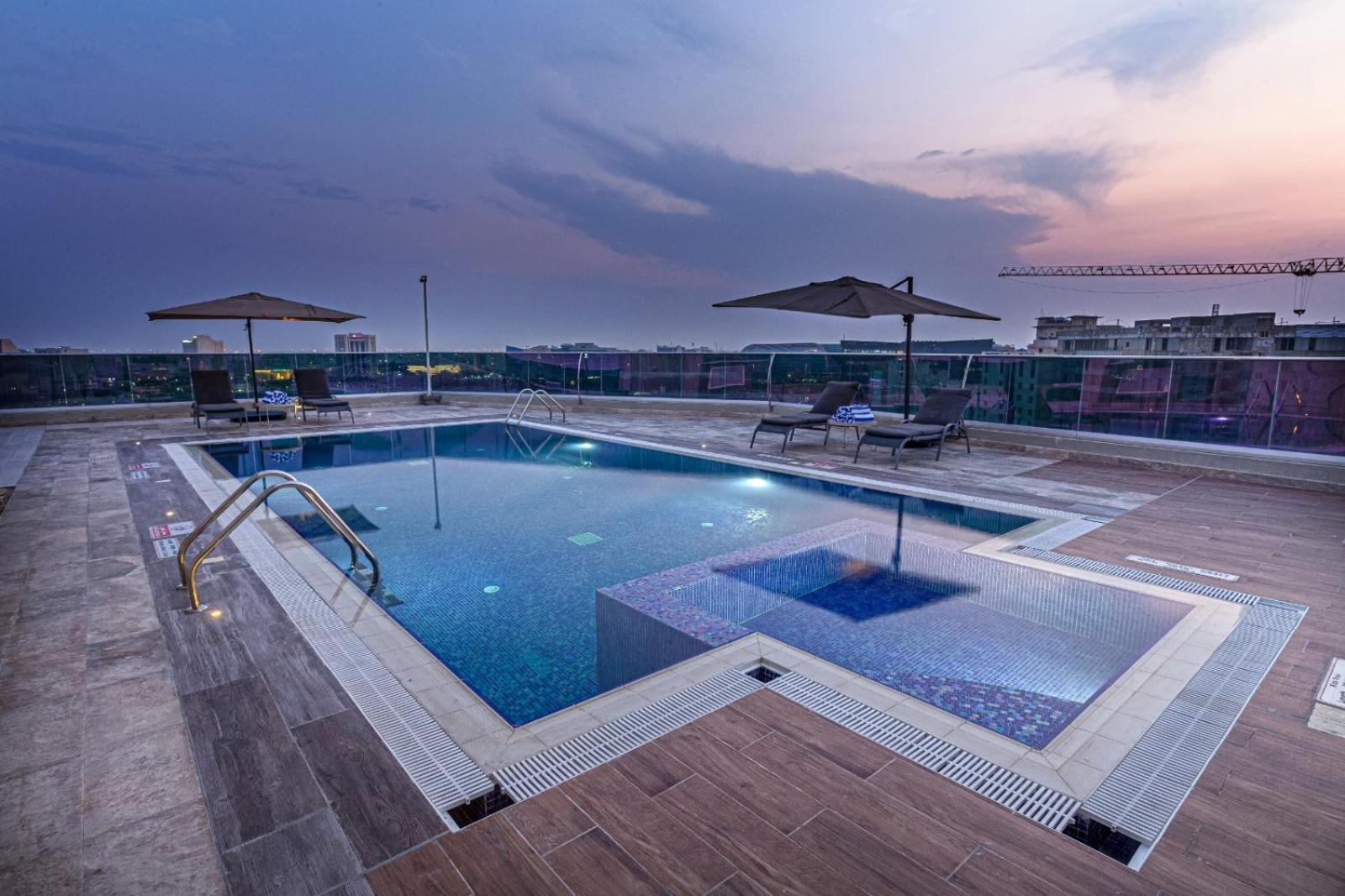 Green Park Hotel Доха Экстерьер фото